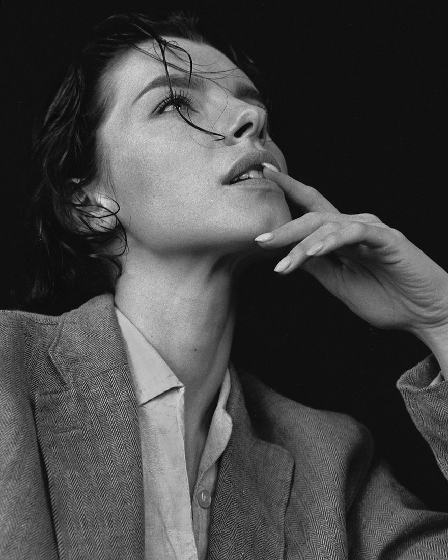 ARIADNA KRYLOVA. ПОРТРЕТ. Без названия